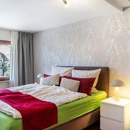 Efzeglueck Apartment