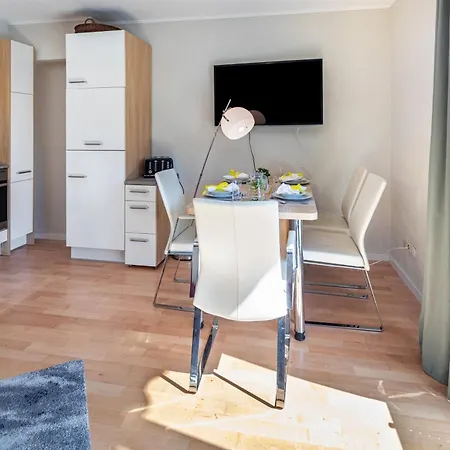 Appartement Efzeglueck Mit Pool
