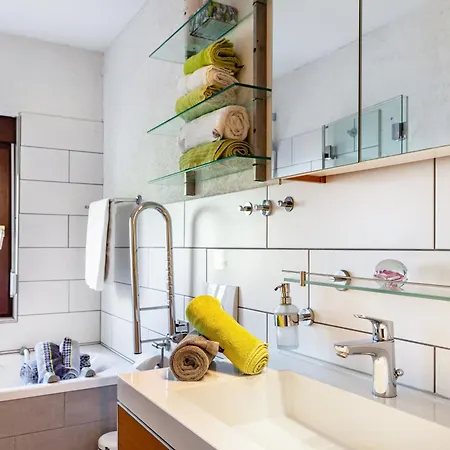 Apartment Efzeglueck Mit Pool